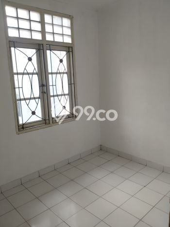 Disewakan! Rumah 3 Kamar Tidur &
1 Kamar Mandi di Taman Palem, Jakarta Barat Disewakan! Rumah 3 Kamar Tidur &
1 Kamar Mandi di Taman Palem, Jakarta Barat