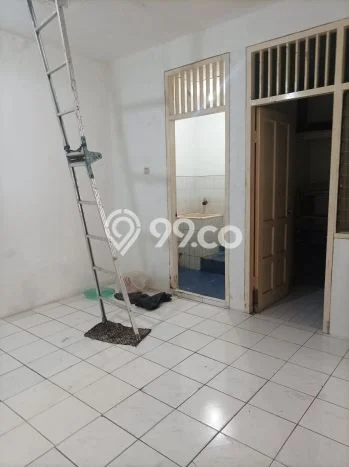 Rumah Disewakan Jakarta Barat LT 90m2 LB 127m2 Area Pegadungan Rumah Disewakan Jakarta Barat LT 90m2 LB 127m2 Area Pegadungan