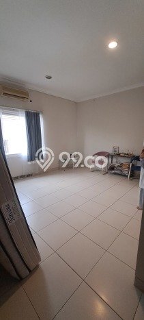 Rumah Modern 4 KT di Kota Wisata Jakarta Timur Unfurnished Rumah Modern 4 KT di Kota Wisata Jakarta Timur Unfurnished