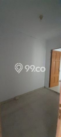 Rumah Luas Asri 3 KT Siap Huni di Raffles Hills Jakarta Timur Rumah Luas Asri 3 KT Siap Huni di Raffles Hills Jakarta Timur