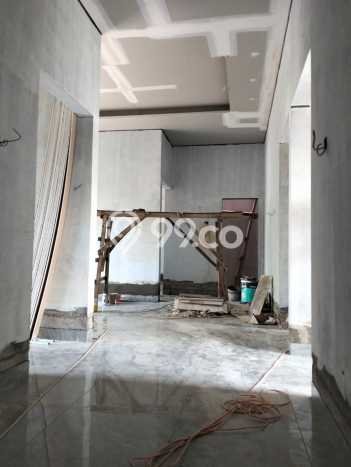 Dijual Cepat Rumah Minimalis & Modern LB 400m2 di Kota Wisata Dijual Cepat Rumah Minimalis & Modern LB 400m2 di Kota Wisata