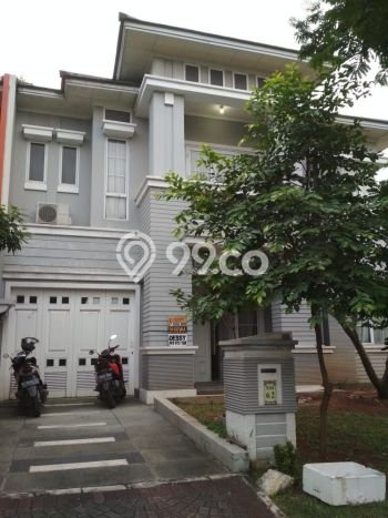 Rumah Elit Modern Tanpa Renovasi di Kota Wisata Jakarta Timur Rumah Elit Modern Tanpa Renovasi di Kota Wisata Jakarta Timur