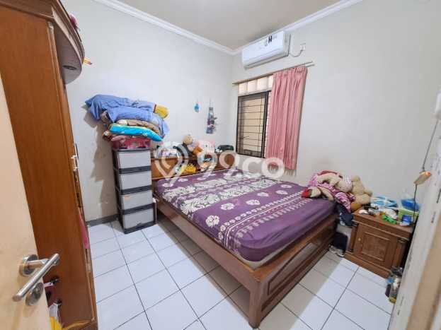 Rumah Modern 3 KT di Villa Melati Mas Tangerang Selatan Semi Furnished Rumah Modern 3 KT di Villa Melati Mas Tangerang Selatan Semi Furnished
