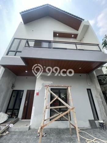 For Sale Hunian Rumah Terawat 4 KT di BSD Sevilla, Tangerang For Sale Hunian Rumah Terawat 4 KT di BSD Sevilla, Tangerang