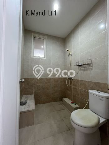 Sewa Rumah Harga Terjangkau di Suvarna Sutera Tangerang dengan 3 KT Sewa Rumah Harga Terjangkau di Suvarna Sutera Tangerang dengan 3 KT