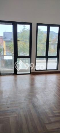 Dijual Rumah Eksklusif 4 KT di Serpong Villa Melati Mas, Tangerang Selatan Dijual Rumah Eksklusif 4 KT di Serpong Villa Melati Mas, Tangerang Selatan
