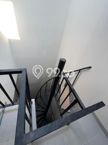 For Sale Hunian Rumah Terawat 3 KT di Gading Serpong, Tangerang For Sale Hunian Rumah Terawat 3 KT di Gading Serpong, Tangerang
