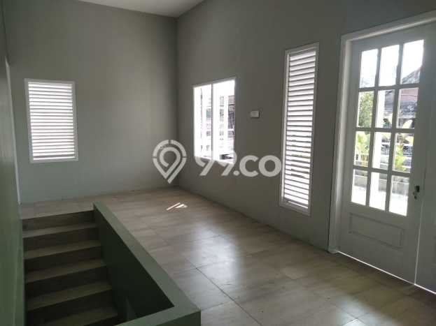 Rumah di BSD Griya Loka, LT 122m², Bangunan 140m² Rumah di BSD Griya Loka, LT 122m², Bangunan 140m²