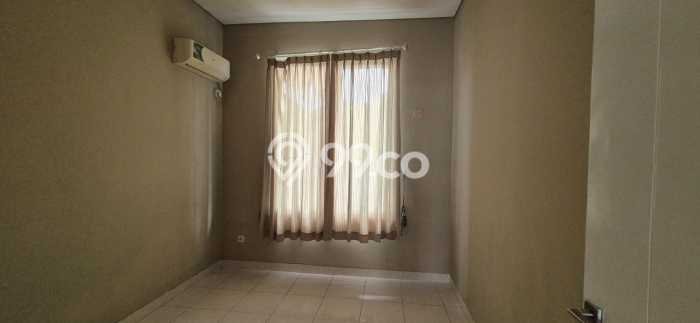 BEST DEAL! Rumah di Villa Melati Mas, 3 KT, Dekat Fasilitas Umum, Luas 240m² LB 150m² BEST DEAL! Rumah di Villa Melati Mas, 3 KT, Dekat Fasilitas Umum, Luas 240m² LB 150m²