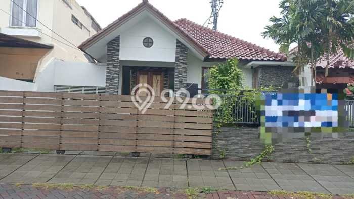 Rumah Elit Modern Tanpa Renovasi di Serpong Regency Melati Mas Tangerang Selatan Rumah Elit Modern Tanpa Renovasi di Serpong Regency Melati Mas Tangerang Selatan