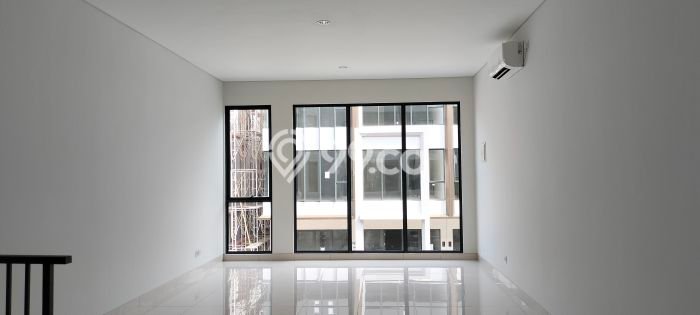 Unit Komersial Disewakan di Tangerang Area Strategis Harga Kompetitif Unit Komersial Disewakan di Tangerang Area Strategis Harga Kompetitif