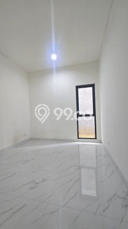 Ready to Use! Luxury House LT 136m2 Desain Modern di Serpong Villa Melati Mas Ready to Use! Luxury House LT 136m2 Desain Modern di Serpong Villa Melati Mas