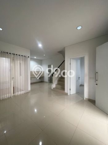 Rumah Minimalis 3 KT di BSD City Tangerang Semi Furnished Rumah Minimalis 3 KT di BSD City Tangerang Semi Furnished