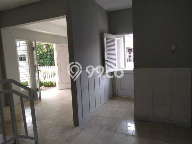 Rumah di BSD Griya Loka, LT 122m², Bangunan 140m² Rumah di BSD Griya Loka, LT 122m², Bangunan 140m²