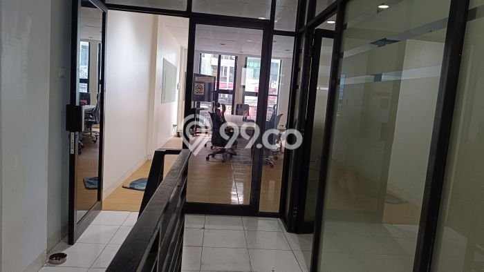 Ruko Dijual di Jakarta Selatan LT 133m2 & LB 255m2 Lokasi Terbaik! Ruko Dijual di Jakarta Selatan LT 133m2 & LB 255m2 Lokasi Terbaik!