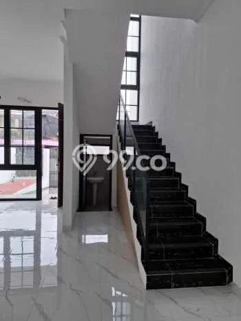 Rumah Sewa Tangerang Selatan LT 136m2 LB 150m2 Kawasan Serpong Regency Melati Mas Rumah Sewa Tangerang Selatan LT 136m2 LB 150m2 Kawasan Serpong Regency Melati Mas