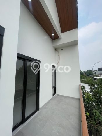 For Sale Hunian Rumah Terawat 4 KT di BSD Sevilla, Tangerang For Sale Hunian Rumah Terawat 4 KT di BSD Sevilla, Tangerang