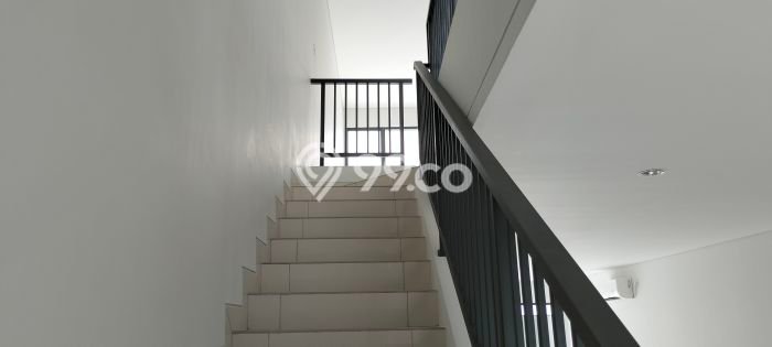 Unit Komersial Disewakan di Tangerang Area Strategis Harga Kompetitif Unit Komersial Disewakan di Tangerang Area Strategis Harga Kompetitif