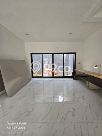 Ready to Use! Luxury House LT 136m2 Desain Modern di Serpong Villa Melati Mas Ready to Use! Luxury House LT 136m2 Desain Modern di Serpong Villa Melati Mas