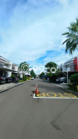 For Sale! Luxury House LT 300m2 Desain Elegan di Green Lake City For Sale! Luxury House LT 300m2 Desain Elegan di Green Lake City