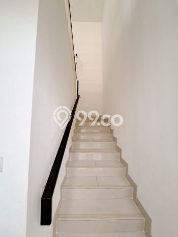 Rumah Elit Modern Tanpa Renovasi di Metland Puri Jakarta Barat Rumah Elit Modern Tanpa Renovasi di Metland Puri Jakarta Barat