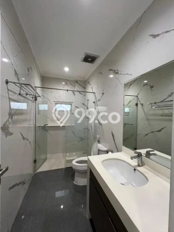 Siap Huni Rumah Mewah 4 Kamar di Cengkareng Dekat ke Mana Saja Siap Huni Rumah Mewah 4 Kamar di Cengkareng Dekat ke Mana Saja