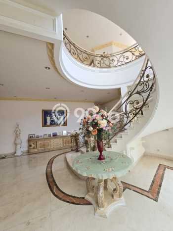 Jual Rumah Mewah Megah Dengan View Cantik di Pantai Mutiara, Jakarta Utara Jual Rumah Mewah Megah Dengan View Cantik di Pantai Mutiara, Jakarta Utara