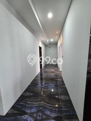 Ruko Dijual di Jakarta Barat LT 199m2 & LB 900m2 Lokasi Terbaik! Ruko Dijual di Jakarta Barat LT 199m2 & LB 900m2 Lokasi Terbaik!