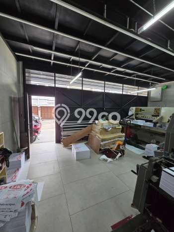 Ruko Dijual di Jakarta Barat LT 199m2 & LB 900m2 Lokasi Terbaik! Ruko Dijual di Jakarta Barat LT 199m2 & LB 900m2 Lokasi Terbaik!