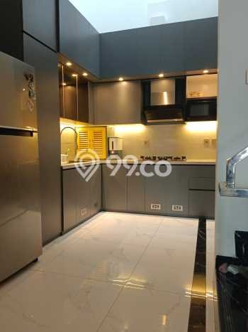 Rumah Mewah Dijual LT 102m2 di Kelapa Gading, Jakarta Utara Rumah Mewah Dijual LT 102m2 di Kelapa Gading, Jakarta Utara