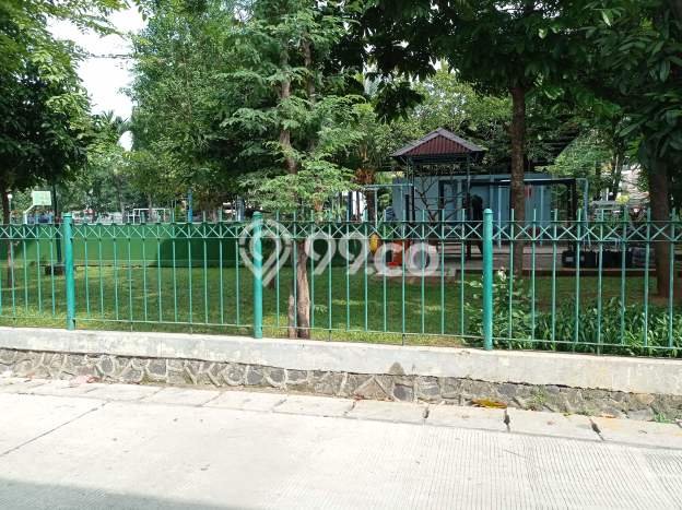For Sale Rumah 4 Kamar Lokasi Strategis Bagus dan Strategis di Kelapa Gading For Sale Rumah 4 Kamar Lokasi Strategis Bagus dan Strategis di Kelapa Gading