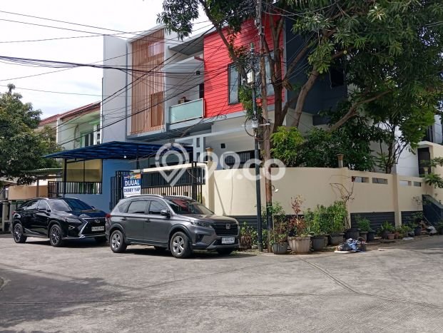 Rumah Eksklusif Dijual LT 191m2 di Kelapa Gading, Jakarta Utara Rumah Eksklusif Dijual LT 191m2 di Kelapa Gading, Jakarta Utara