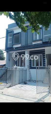 Hunian Cantik Minimalis Lb 100m2 di Kelapa Gading, Jakarta Utara Hunian Cantik Minimalis Lb 100m2 di Kelapa Gading, Jakarta Utara