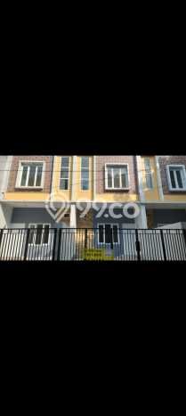 Rumah Strategis Minimalis Lb 110m2 di Kelapa Gading, Jakarta Utara Rumah Strategis Minimalis Lb 110m2 di Kelapa Gading, Jakarta Utara