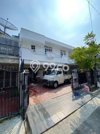 Rumah Eksklusif Dijual LT 187m2 di Kelapa Gading, Jakarta Utara Rumah Eksklusif Dijual LT 187m2 di Kelapa Gading, Jakarta Utara