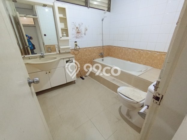 Disewakan Rumah Konsep Modern di Kelapa Gading Jakarta Utara dengan 4 KT Disewakan Rumah Konsep Modern di Kelapa Gading Jakarta Utara dengan 4 KT
