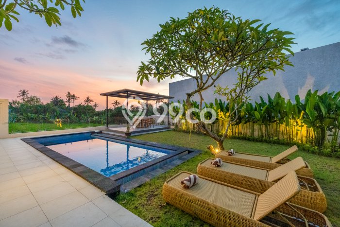 Vila Premium di , Luas 303m2m², Kawasan Tenang dan nyaman Vila Premium di , Luas 303m2m², Kawasan Tenang dan nyaman