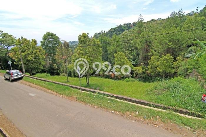 TANAH POTENSIAL! Tanah Kawasan Dago, Luas 1220m², Pinggir Jalan Utama TANAH POTENSIAL! Tanah Kawasan Dago, Luas 1220m², Pinggir Jalan Utama
