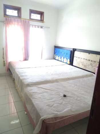 Rumah Elit Modern Siap Huni di Gunung Batu Bandung Rumah Elit Modern Siap Huni di Gunung Batu Bandung