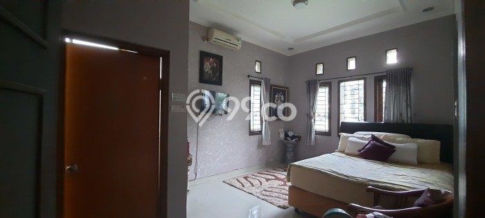 Hunian Mewah LB 450m2 Siap Pakai Desain Elegan di Soekarno Hatta, Bandung Hunian Mewah LB 450m2 Siap Pakai Desain Elegan di Soekarno Hatta, Bandung