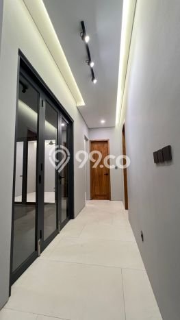Jual Rumah Mewah Megah Dengan View Cantik di Pondok Indah, Jakarta Selatan Jual Rumah Mewah Megah Dengan View Cantik di Pondok Indah, Jakarta Selatan