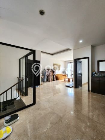 Dijual Rumah Elit Exclusive di Kebayoran Lama, Jakarta Selatan Dijual Rumah Elit Exclusive di Kebayoran Lama, Jakarta Selatan