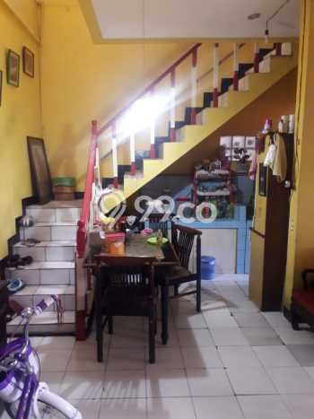 For Sale Rumah 3 Kamar Lokasi Strategis Nyaman dan Strategis di Kebon Jeruk For Sale Rumah 3 Kamar Lokasi Strategis Nyaman dan Strategis di Kebon Jeruk