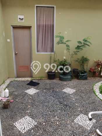 Rumah Modern Cantik 3 Kamar Siap Huni di Ciputat Rumah Modern Cantik 3 Kamar Siap Huni di Ciputat