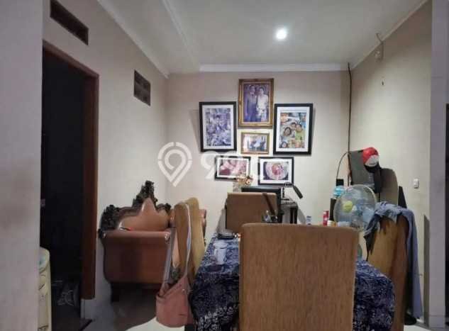 Hunian Cantik Modern Lb 119m2 di Pamulang, Tangerang Selatan Hunian Cantik Modern Lb 119m2 di Pamulang, Tangerang Selatan