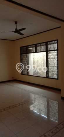 Hunian Mewah LB 165m2 Siap Pakai Desain Elegan di Joglo, Jakarta Barat Hunian Mewah LB 165m2 Siap Pakai Desain Elegan di Joglo, Jakarta Barat