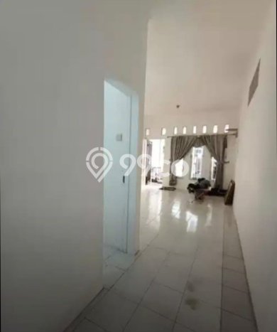 Rumah Luas Asri 3 KT Siap Pakai di Duri Kepa Jakarta Barat Rumah Luas Asri 3 KT Siap Pakai di Duri Kepa Jakarta Barat