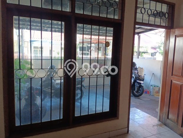 Jual Rumah Mewah Megah Dengan View Eksklusif di Pondok Pinang, Jakarta Selatan Jual Rumah Mewah Megah Dengan View Eksklusif di Pondok Pinang, Jakarta Selatan