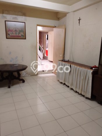 Rumah Elit Modern Tanpa Renovasi di Blok M Jakarta Selatan Rumah Elit Modern Tanpa Renovasi di Blok M Jakarta Selatan