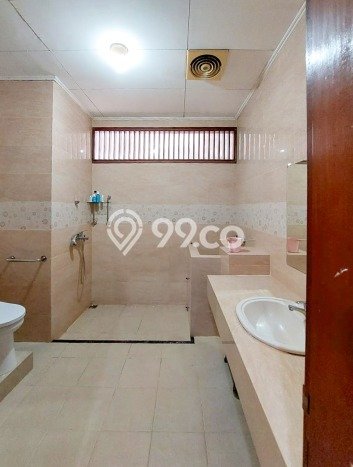 Siap Huni Rumah Mewah 7 Kamar di Kebayoran Baru Dekat ke Mana Saja Siap Huni Rumah Mewah 7 Kamar di Kebayoran Baru Dekat ke Mana Saja